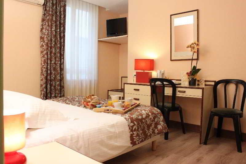 The Originals Boutique, Hotel Alize, Evian-Les-Bains Bagian luar foto