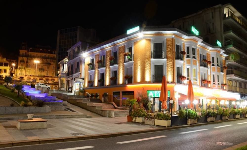 The Originals Boutique, Hotel Alize, Evian-Les-Bains Bagian luar foto