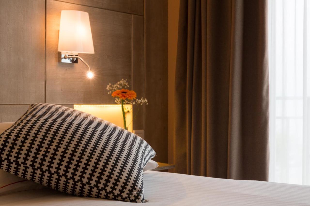 The Originals Boutique, Hotel Alize, Evian-Les-Bains Bagian luar foto